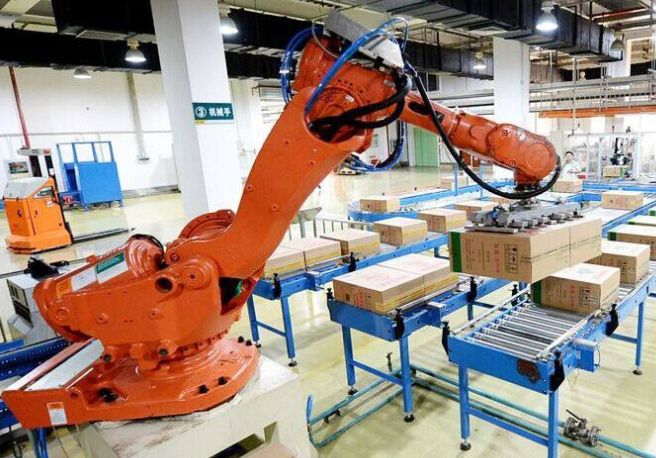 碼垛機(jī)器人優(yōu)勢(shì)